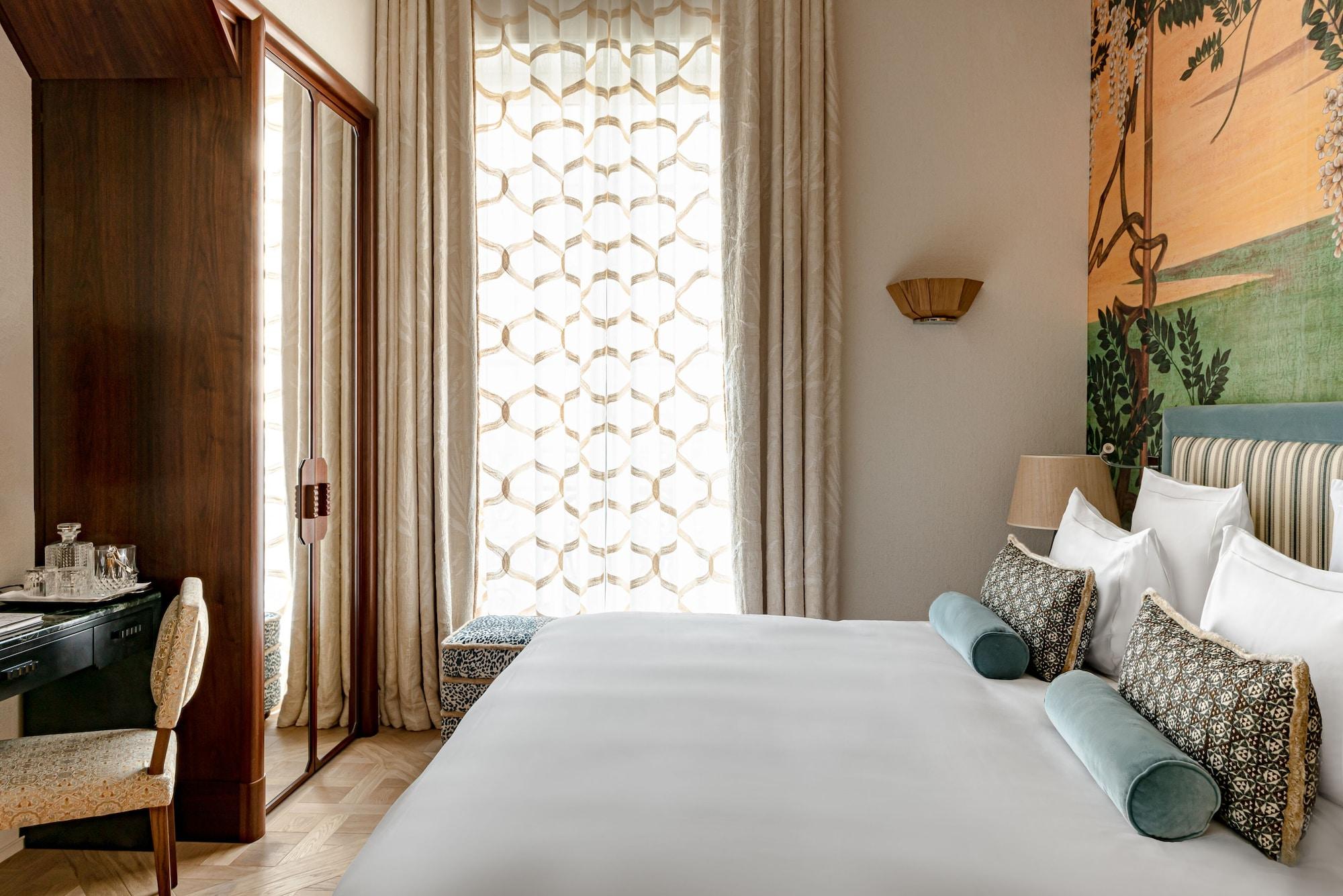 Hotel Saint James 5*