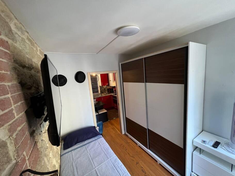 « le Jardin Du Luxembourg » Apartment *