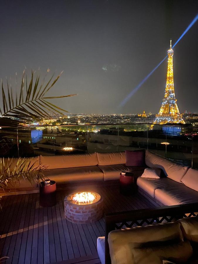 Trocadero Eiffel Tower Parigi