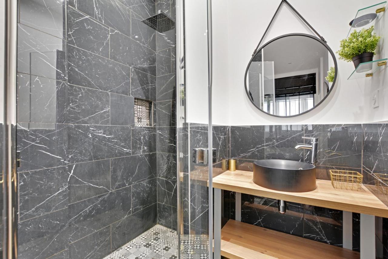 Apartment Pick A Flat's In Eiffel Tower- Boulevard De Grenelle