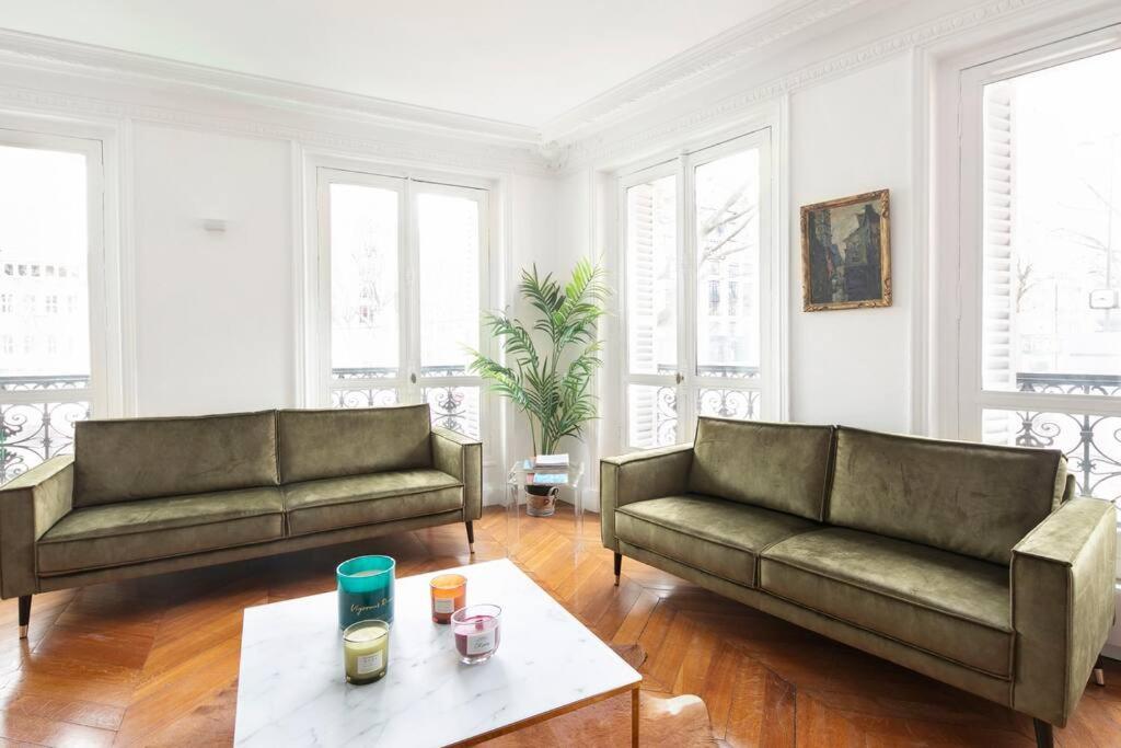 Appartamento Sweet Luxury Arc The Triomphe Near Champs Elysees And Palais Des Congres 8 Ppl