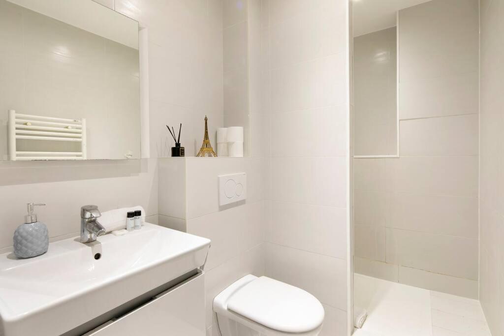 Sweet Luxury Arc The Triomphe Near Champs Elysees And Palais Des Congres 8 Ppl Appartamento *