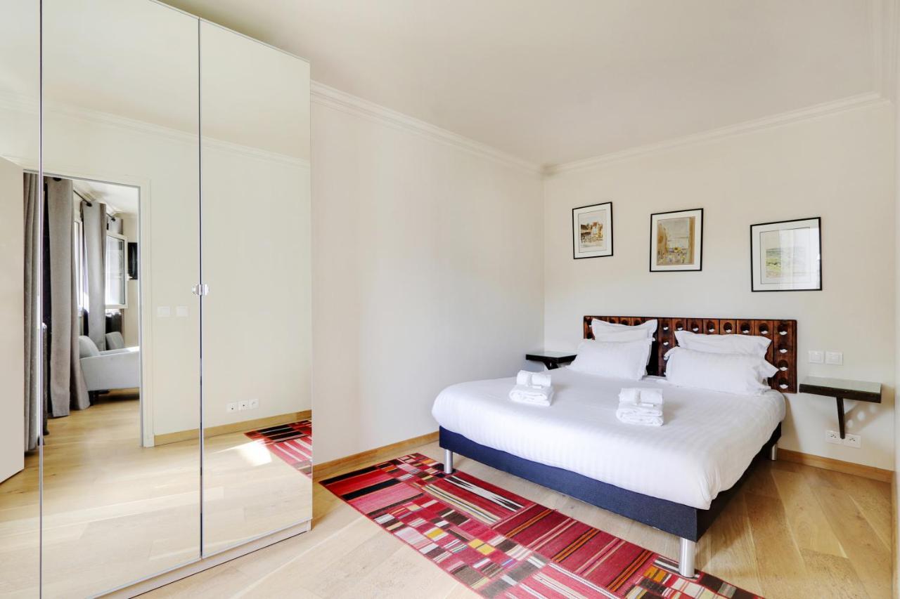 Apartment Pick A Flat's In Eiffel Tower- Boulevard De Grenelle