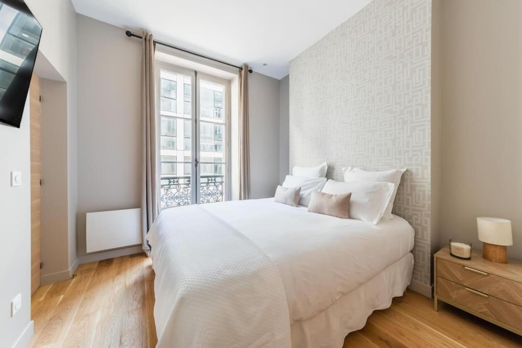 Luxury Flat Champs Elysees Air Cond. 6 Pers Appartamento Parigi