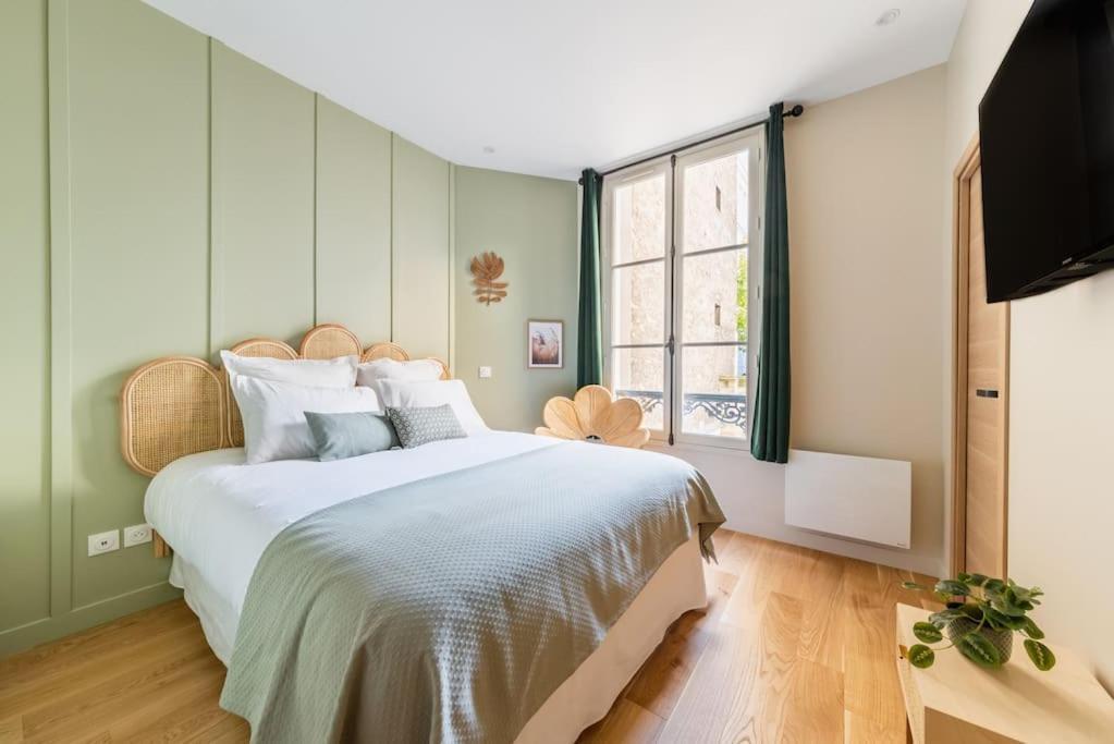 Luxury Flat Champs Elysees Air Cond. 6 Pers * Parigi