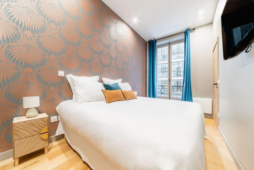 Luxury Flat Champs Elysees Air Cond. 6 Pers * Parigi