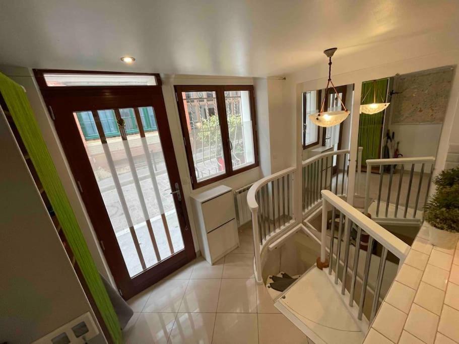 Appartamento Chezadrienparis - De 90m2 En Souplex Parigi