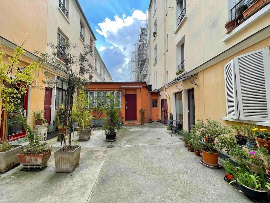 Chezadrienparis - De 90m2 En Souplex Parigi