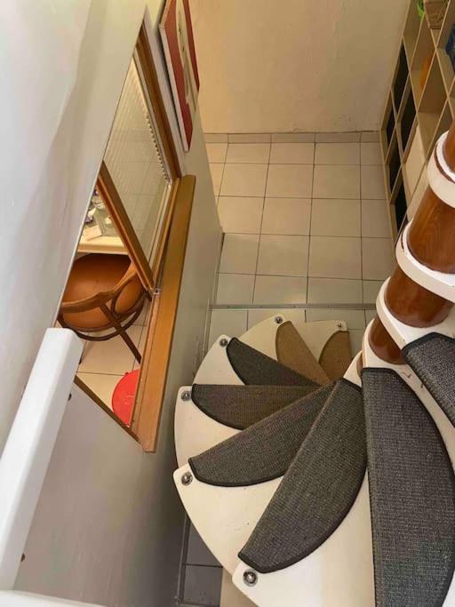 Chezadrienparis - De 90m2 En Souplex Appartamento *