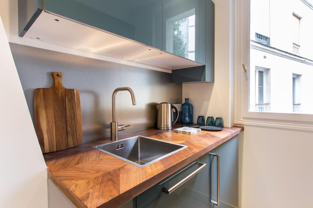 Magnifique Montmartre Seveste Apartment