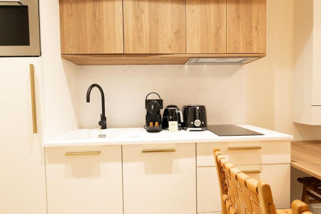 New Luxury & Cozy - 6p Apartment