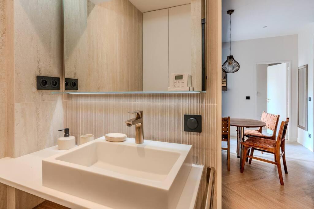 Apartment New Luxury & Cozy - 6p