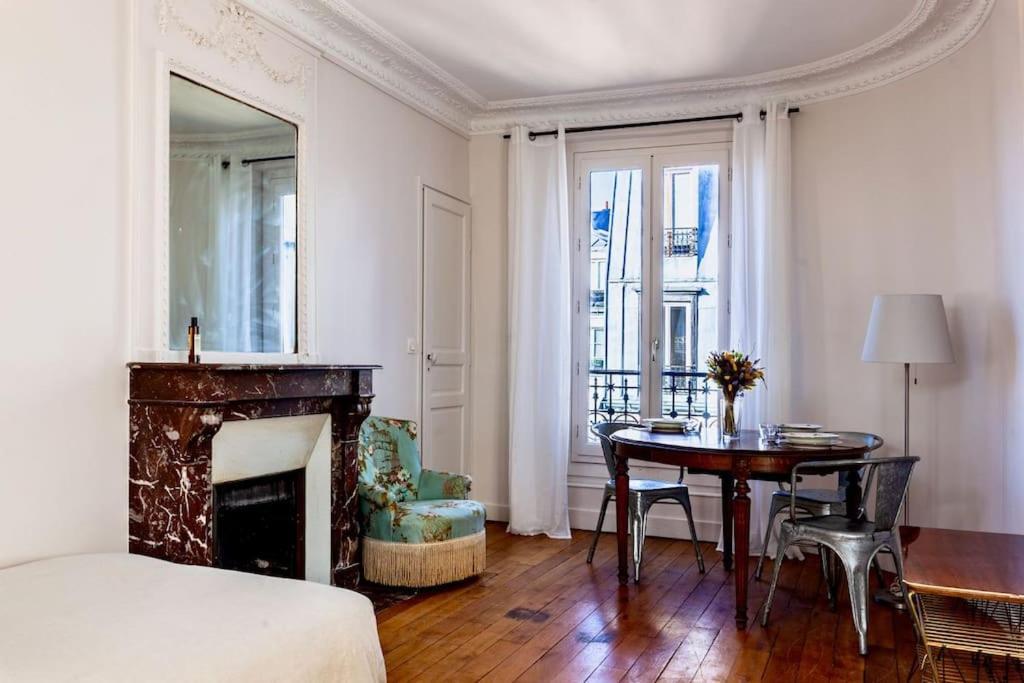 Charmant Au Coeur De * Parigi