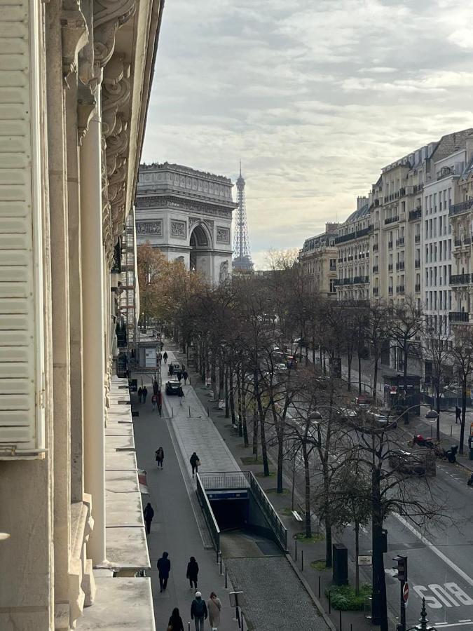 Guest Nearby Champs Elysees * Parigi