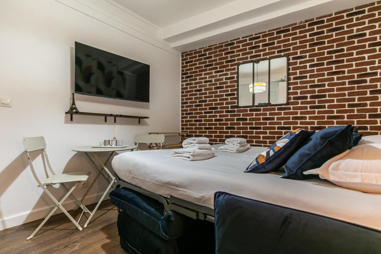 Apartment Mba Splendide Saint-michel Centre