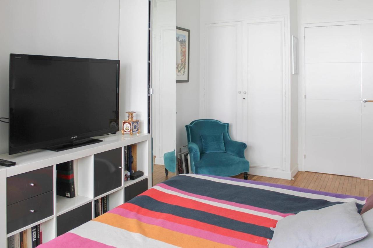 Spacious Cocoon 2 Steps From The Eiffel Tower * Parigi
