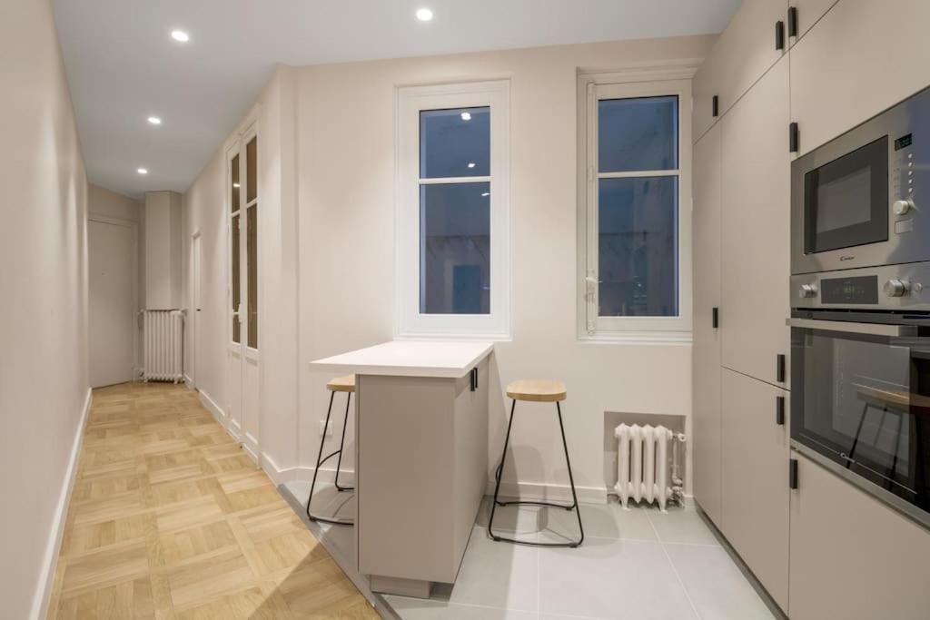 B.appart 6pers#2bedrooms#victorhugo#arcdetriomphe Appartamento