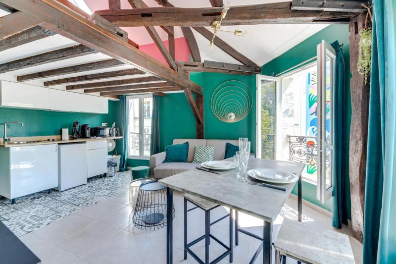 147 Atmosphere - Superbe Duplex A * Paris