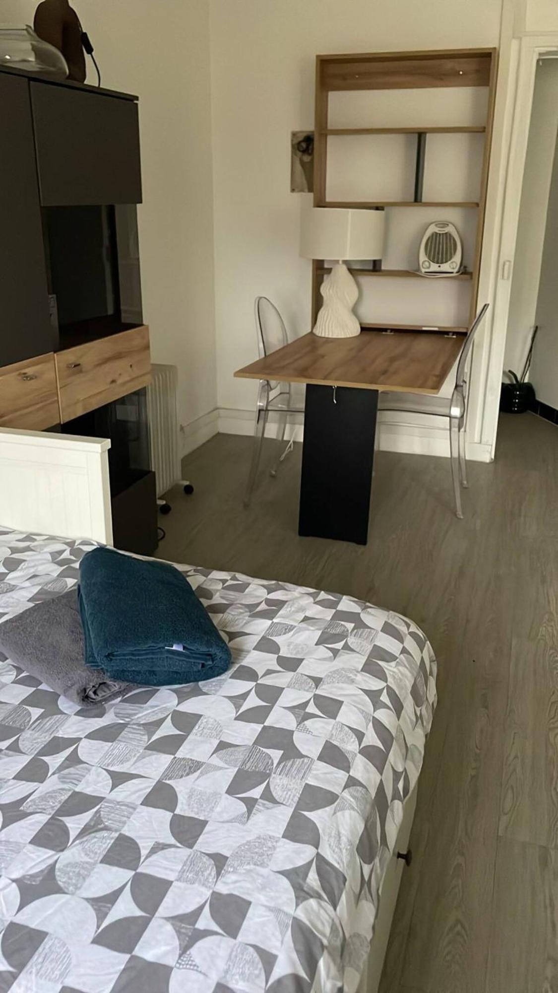 Guest Nearby Champs Elysees Appartamento