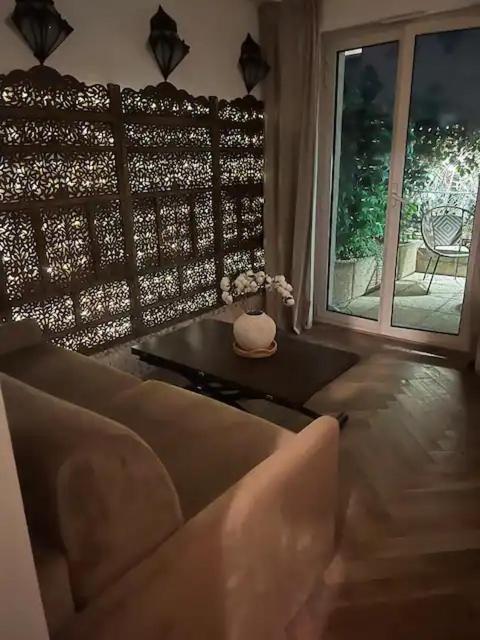 Apartment Tour Eiffel Paris