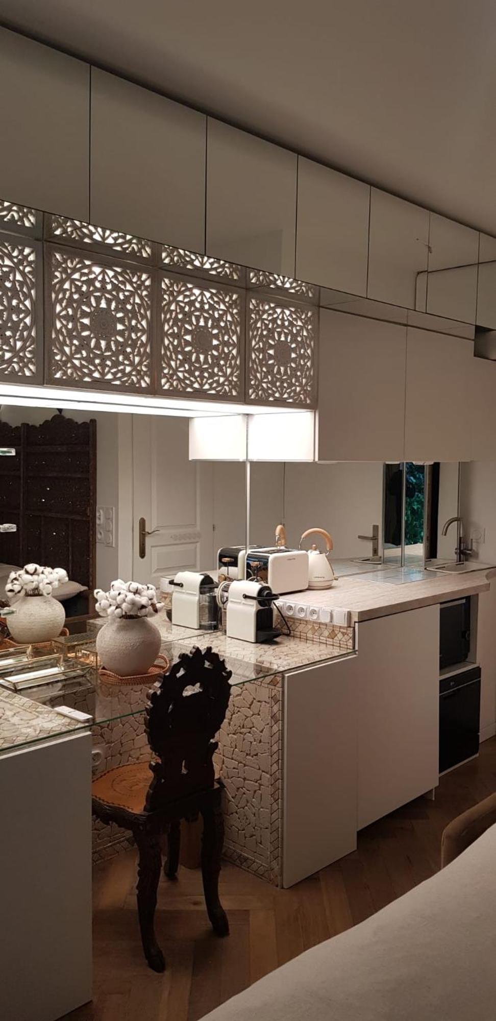 Tour Eiffel Apartment *