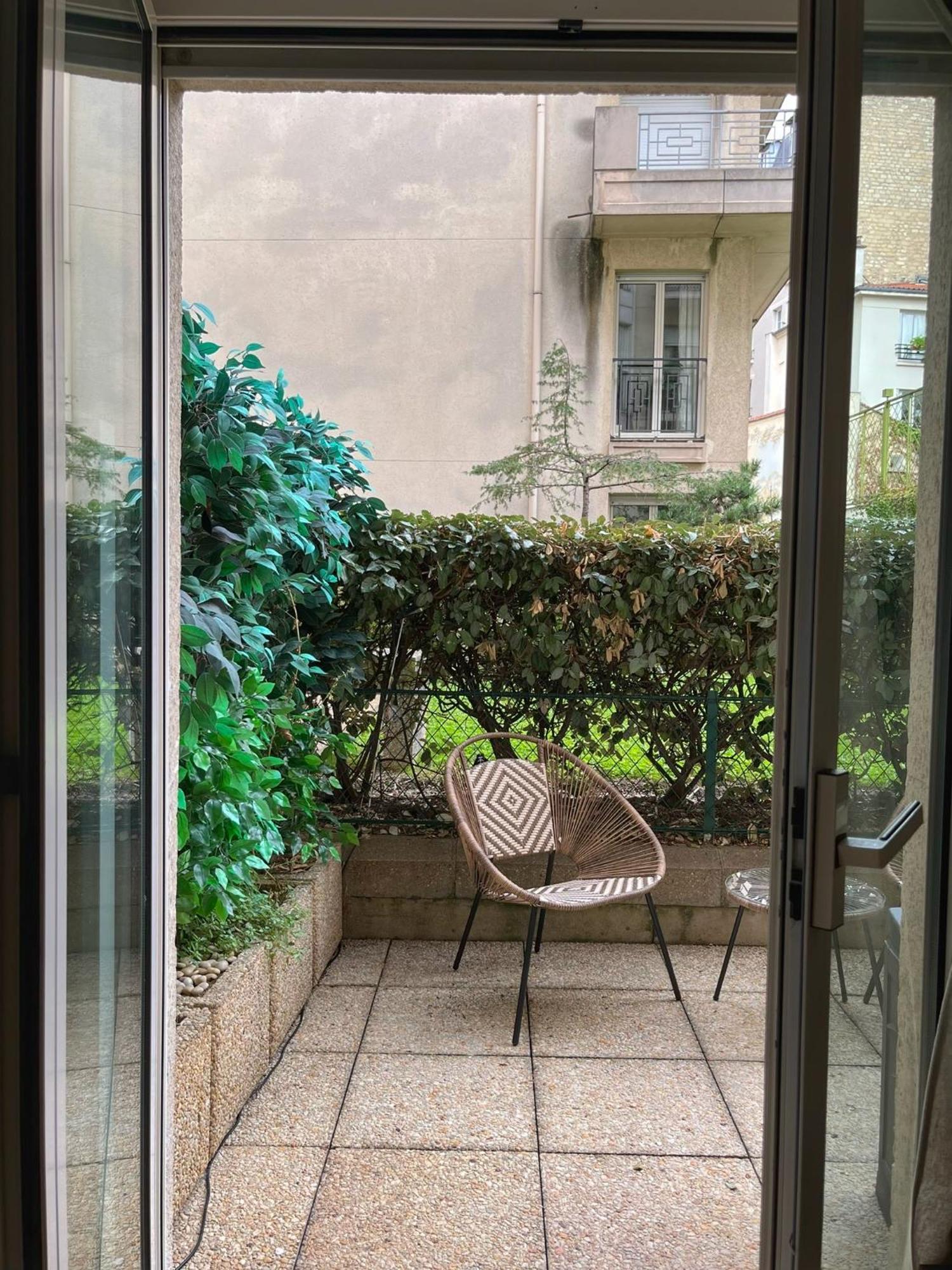 Apartment Tour Eiffel Paris
