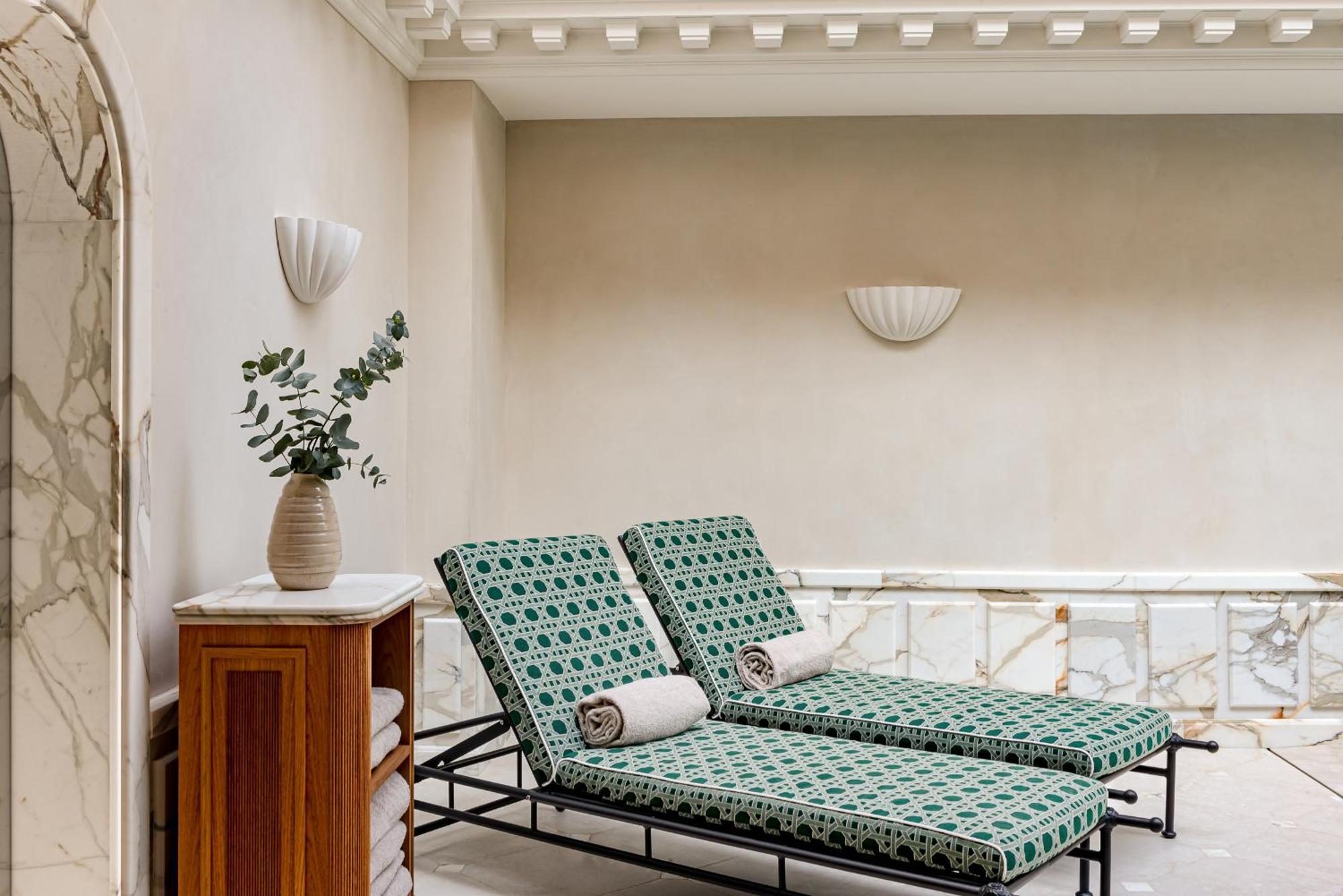 Hotel Saint James