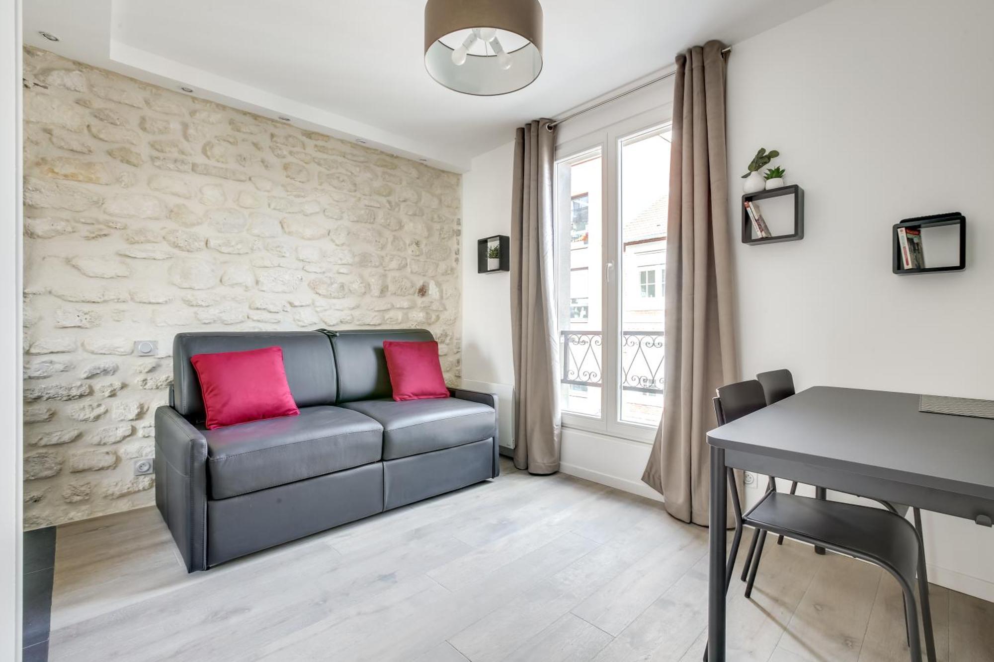 Volontaire Apartment Paris