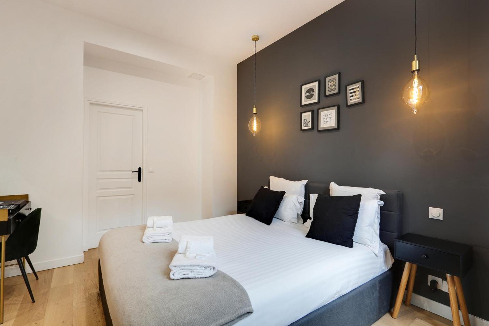 Appartamento Off Majesti In Montmartre - Rue Pierre Fontaine Parigi