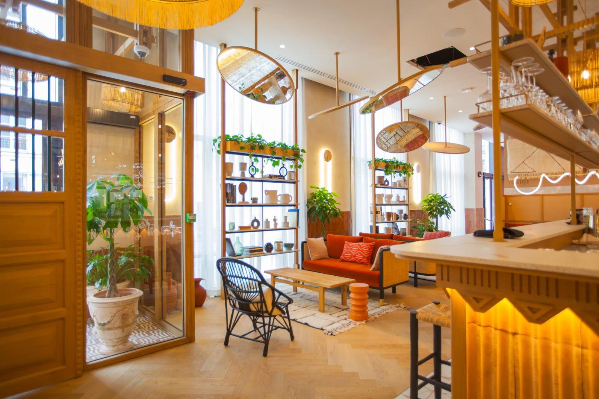 Bloom House & 4* Paris