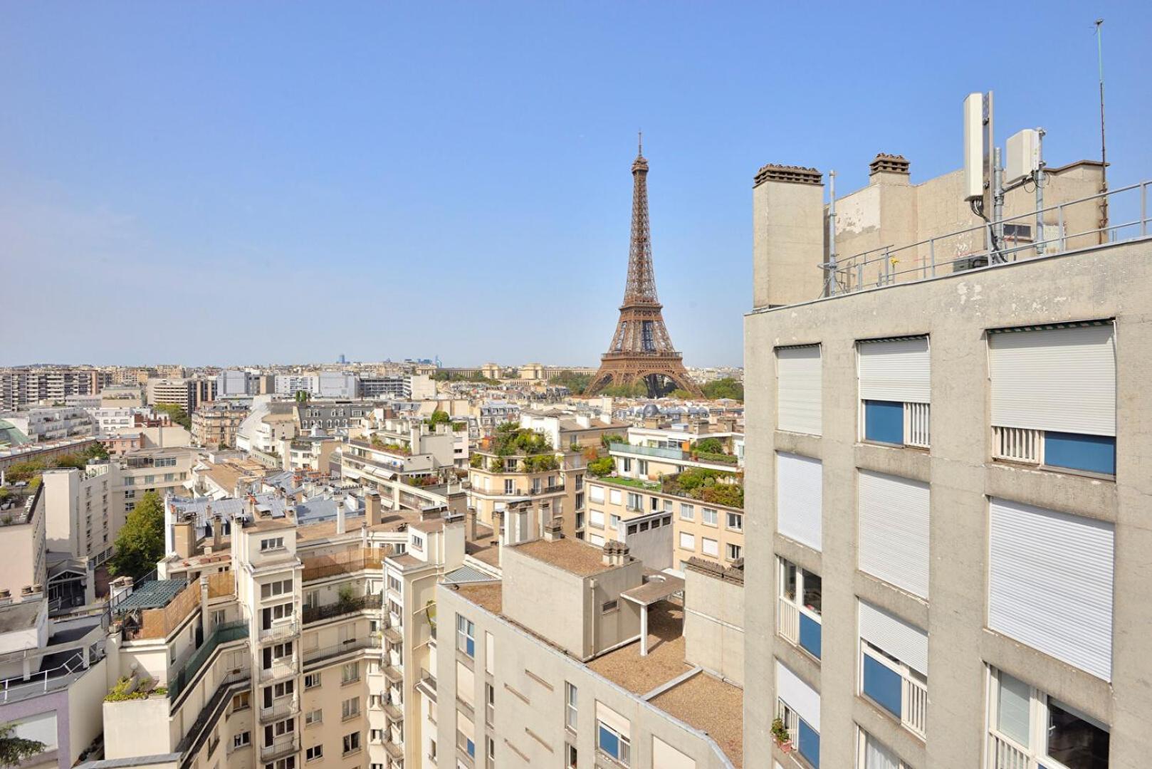 The Eiffel Tower - A Luxurious With Breathtaking Views Of The Eiffel Tower Appartamento Parigi