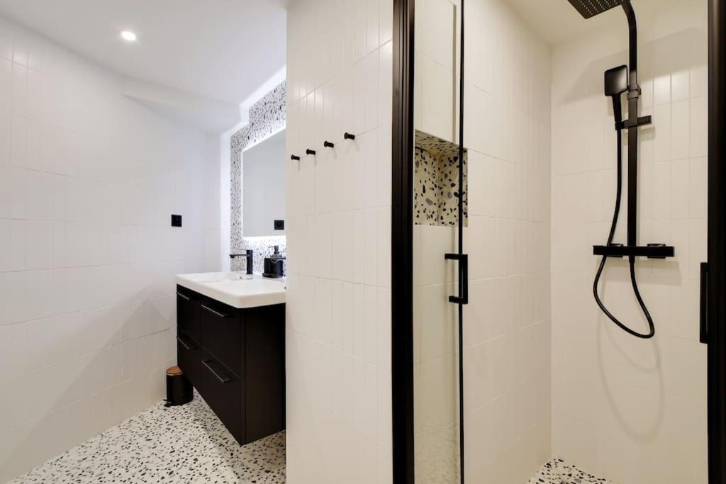 Apartment De Luxe 2bdr/7p - Louvre/tuileries