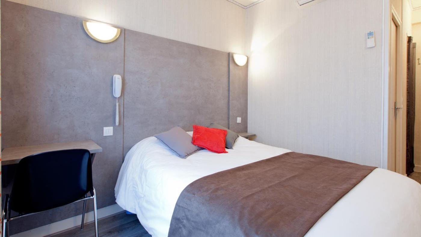Panam Gambetta- Place Gambetta-mairie Du 20 Emme Hotel Paris