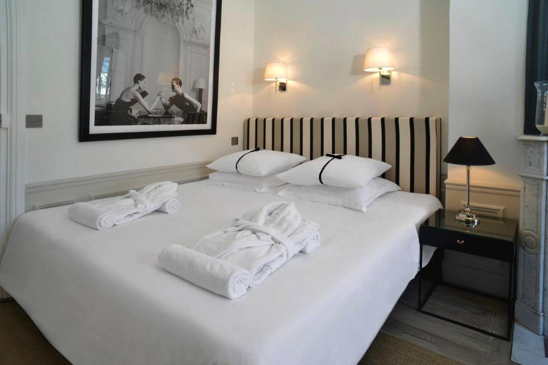 Eiffel Apartment *