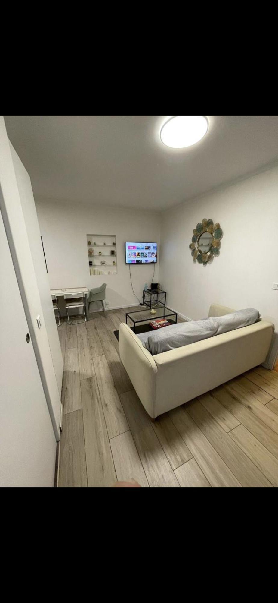 Chambre Et Salon Proche Centre Et Monuments Appartamento *
