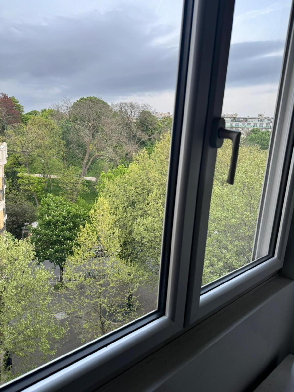 Superbe Centre - Buttes Chaumont Appartamento