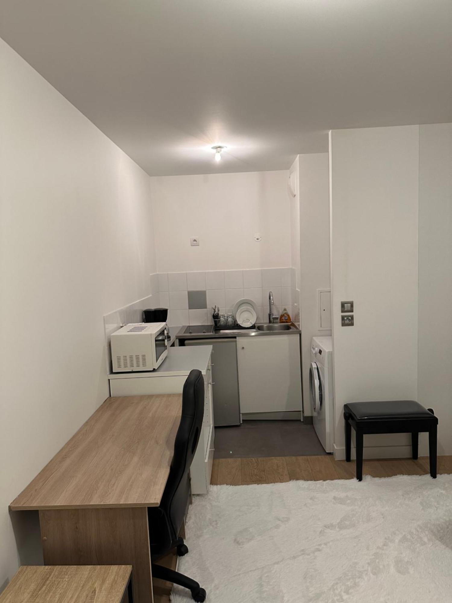 New Upscale 1 Bedroom * Paris