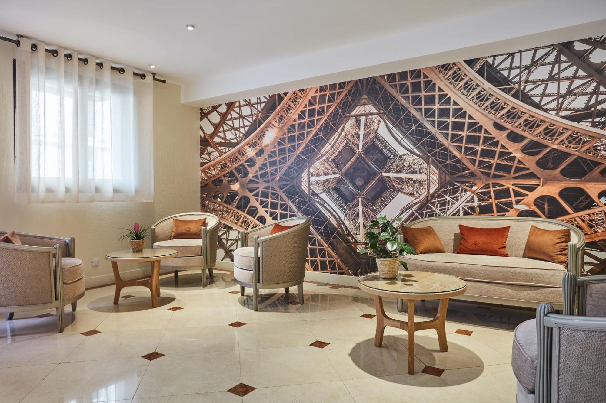 Hotel Beaugrenelle Tour Eiffel Parigi