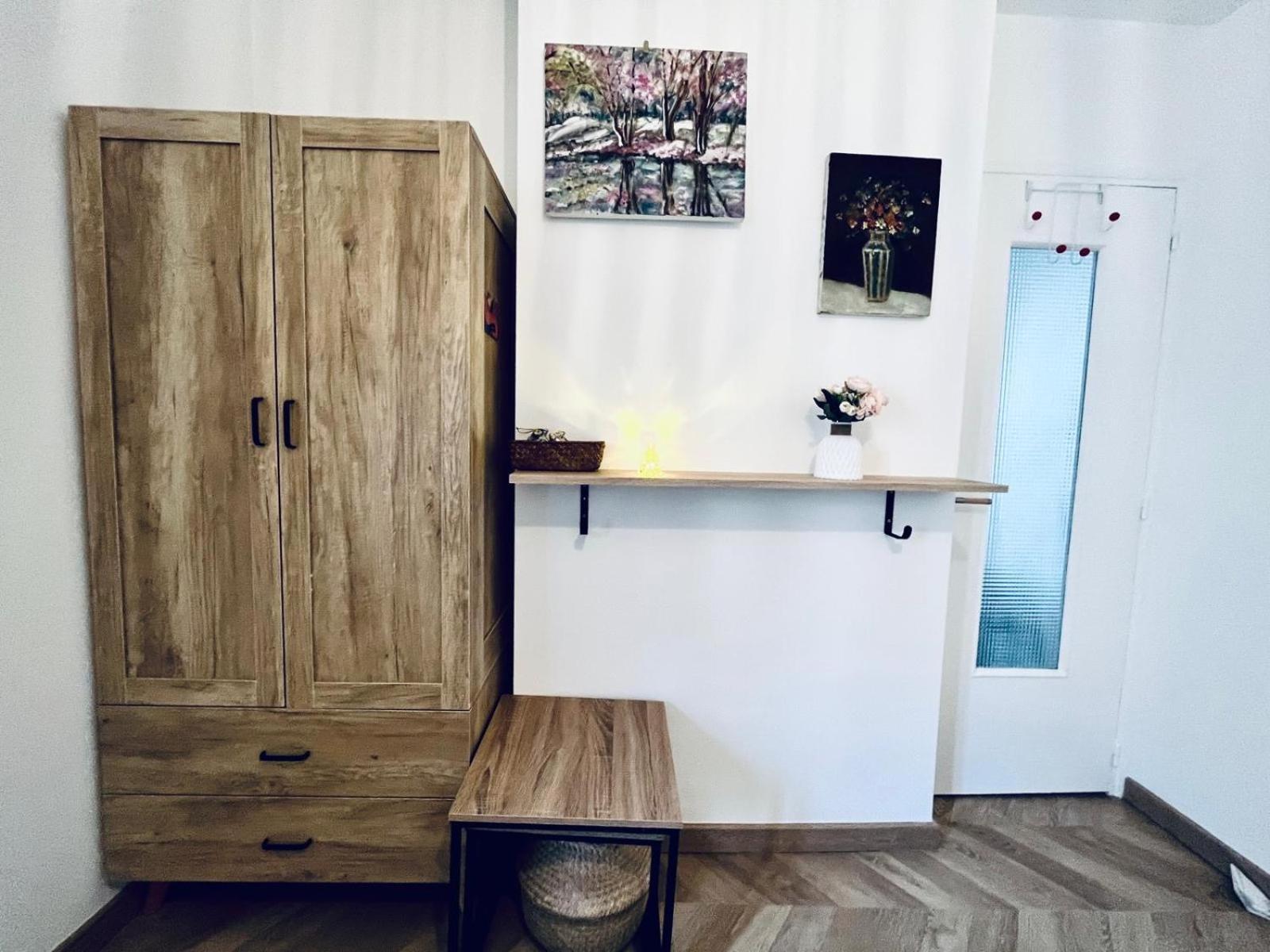Dream Dwell Paris-artist Flat 450m To Mont Martre Apartment Paris