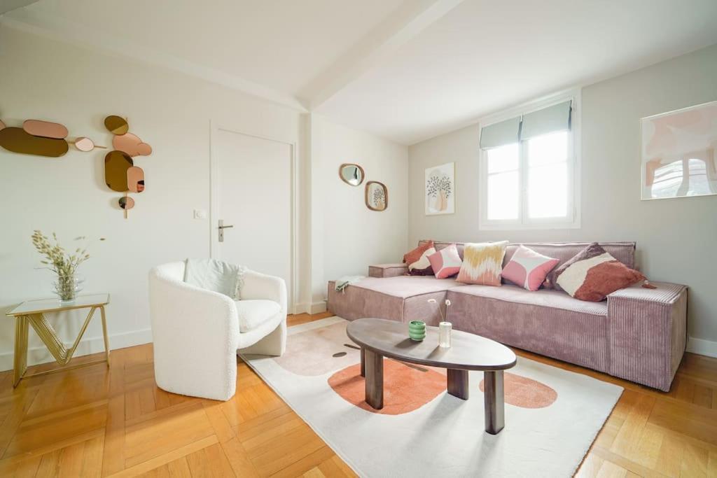 Haussmannien 16eme Apartment *
