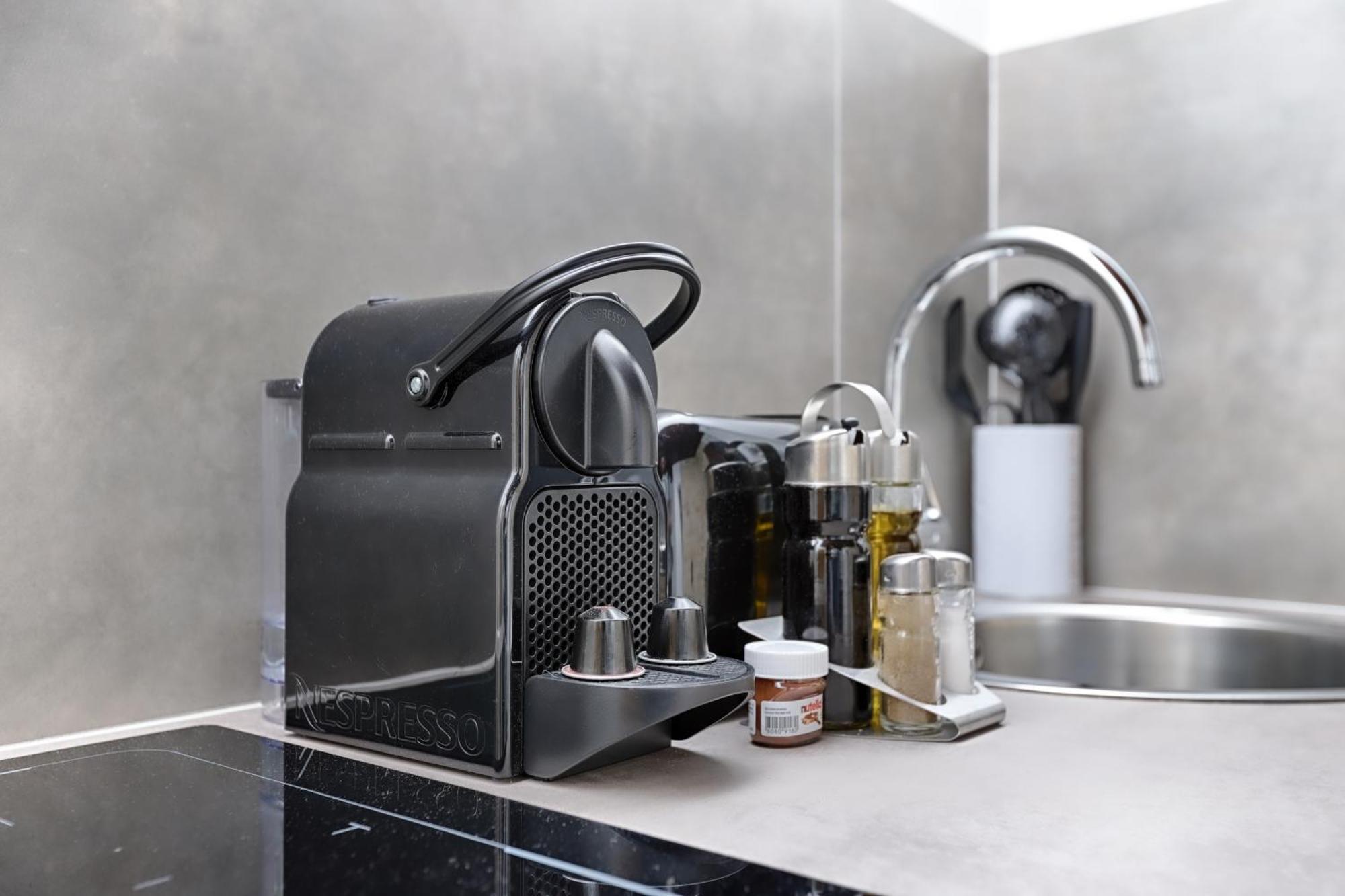 Appartamento Mykeypers - Lovely With Jacuzzi Parigi