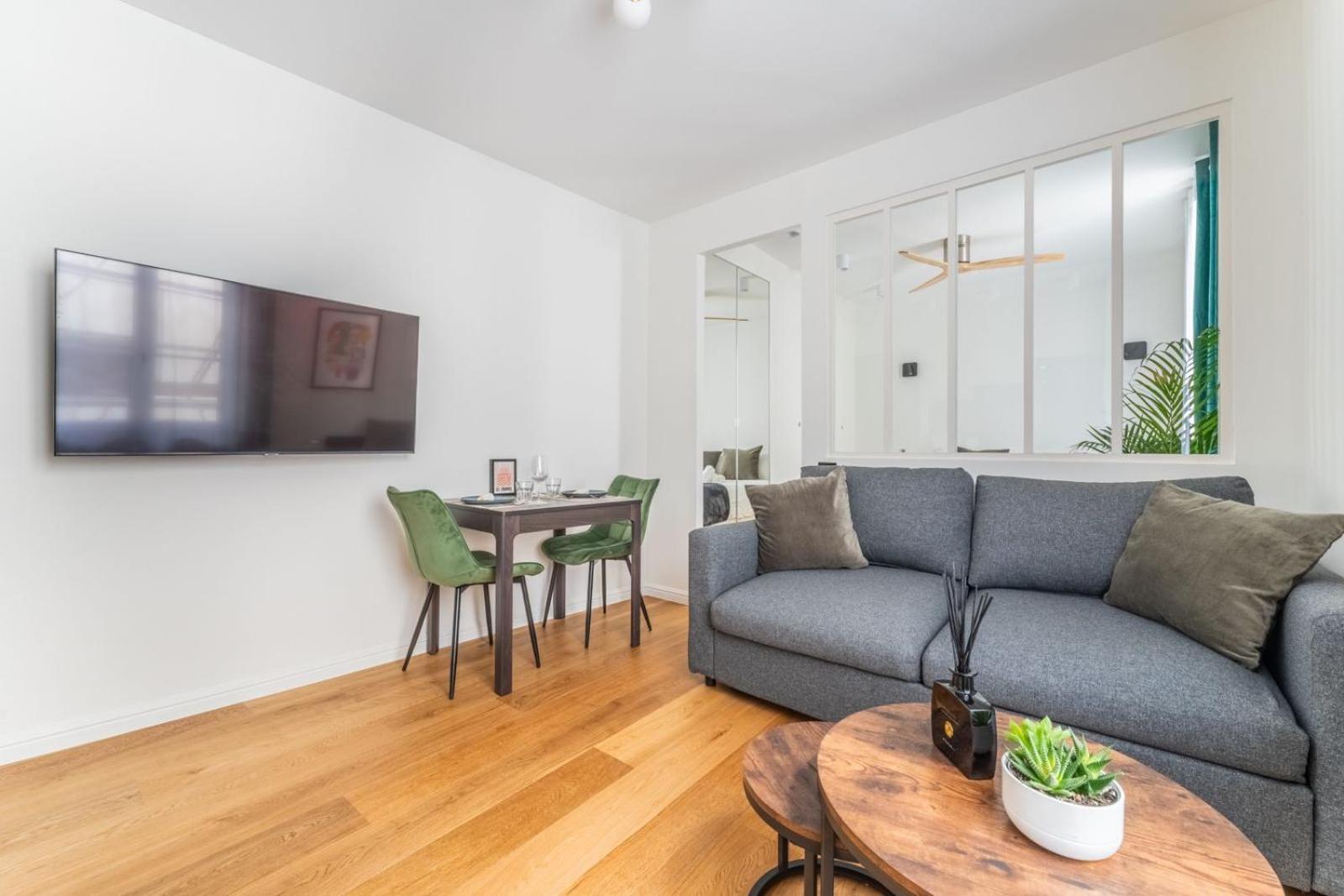 Luxurious In Center Of Appartamento Parigi