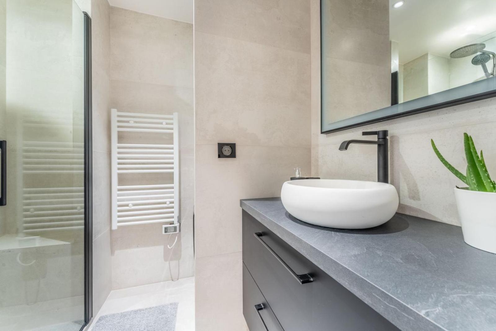 Luxurious In Center Of Parigi