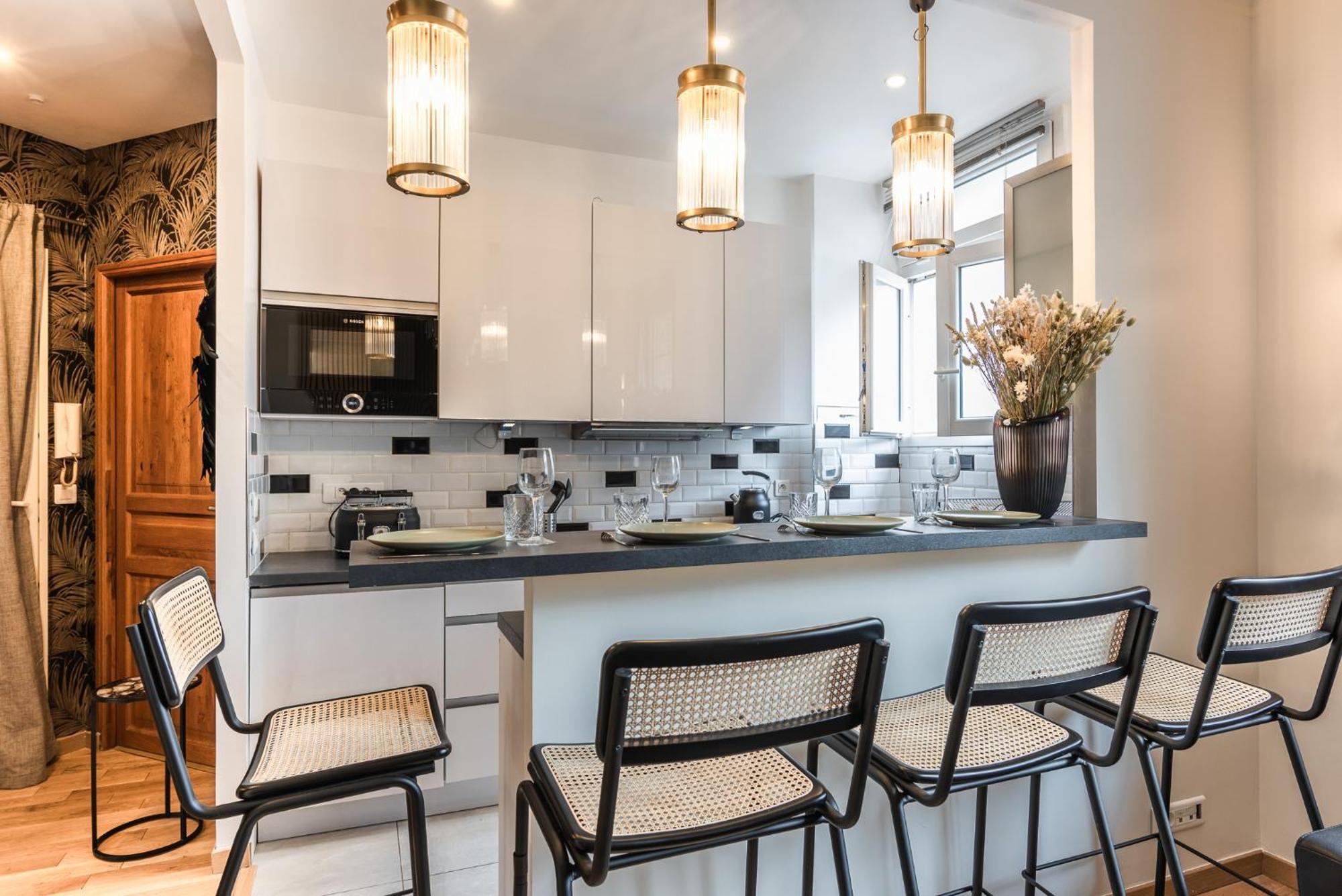 Cosy & Design 4 Guests - Eiffel Tower Apartment