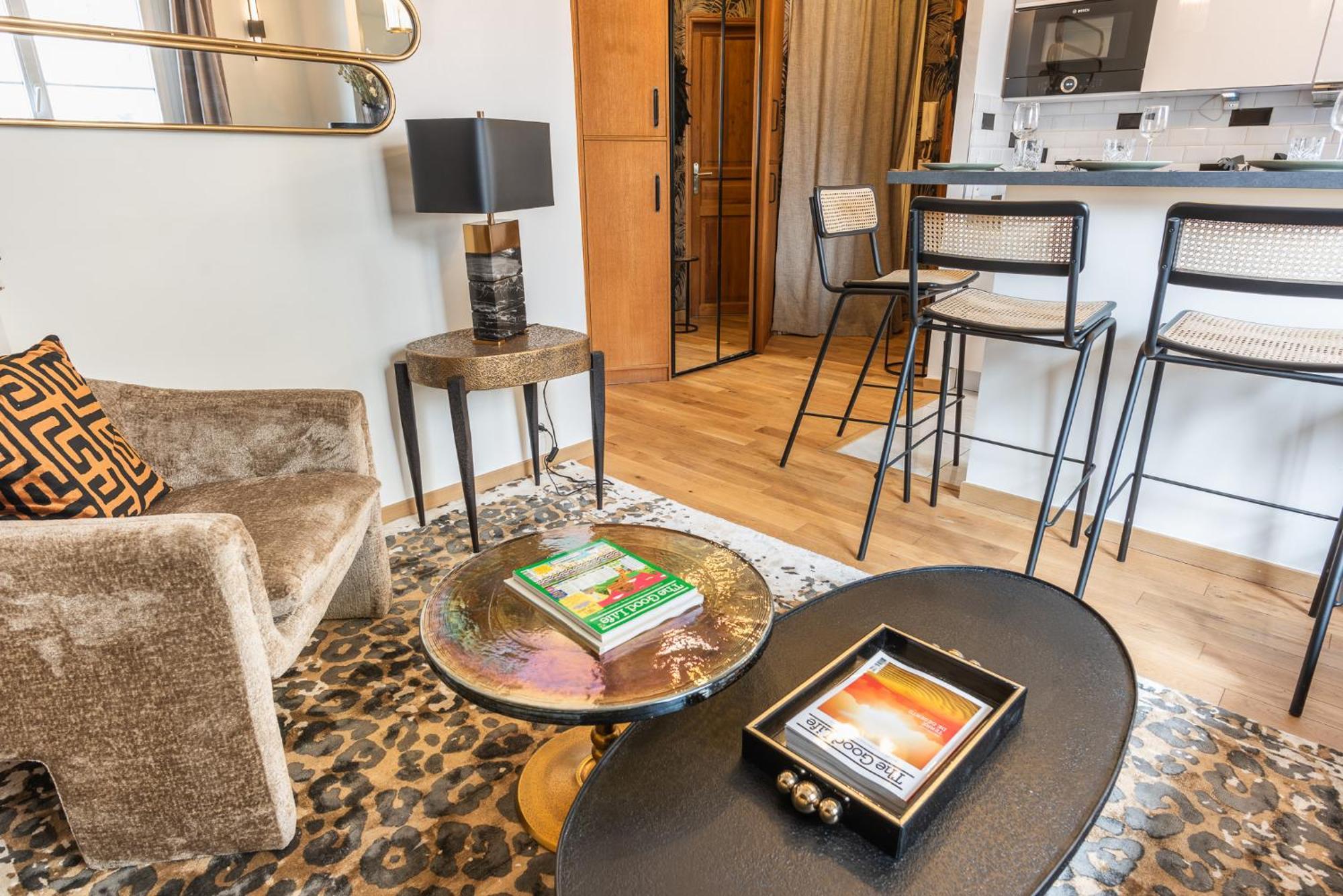 Cosy & Design 4 Guests - Eiffel Tower Apartment