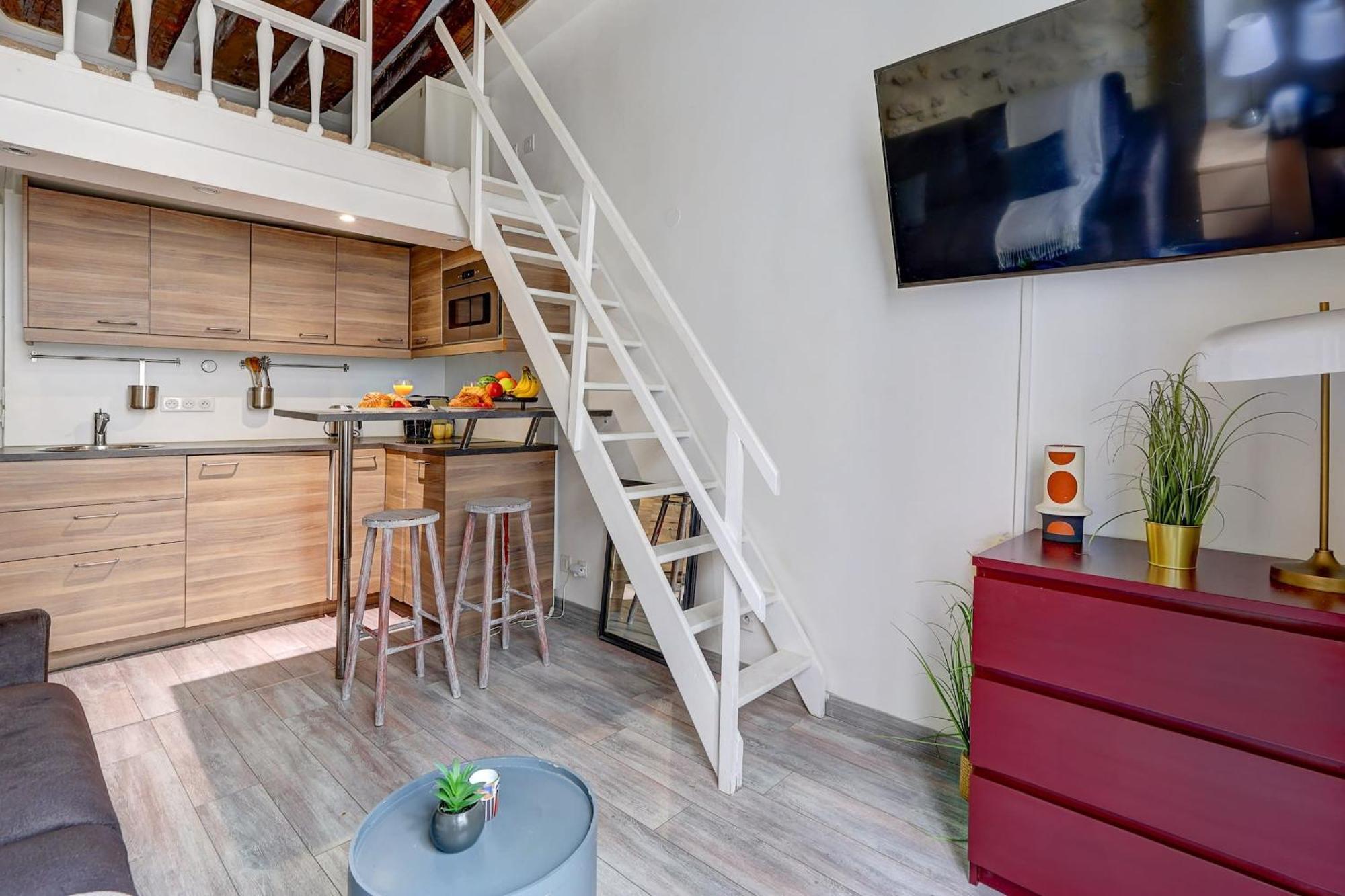 Le Marais & Pompidou - Cityapartmentstay Appartamento Parigi