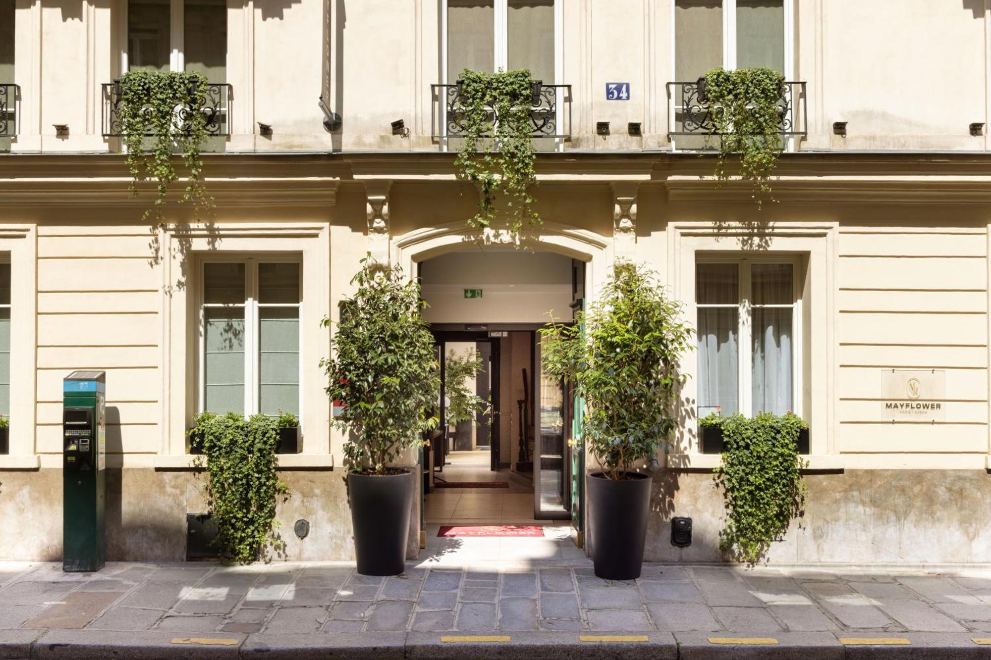 Mayflower Opera Hotel