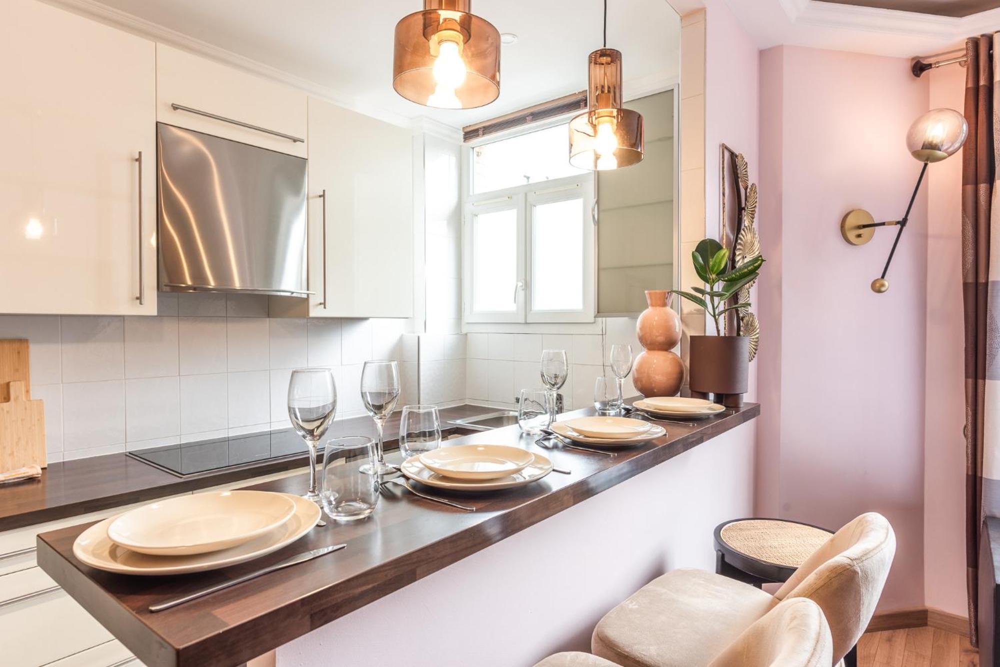 Cosy & Design 4 Guests - Eiffel Tower Appartamento *