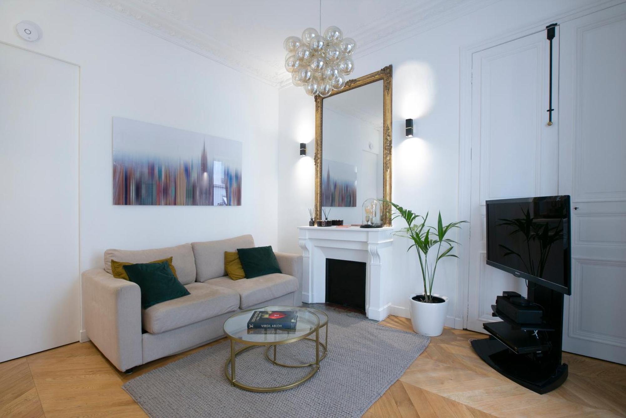 Classy 2 Bedroom - G03