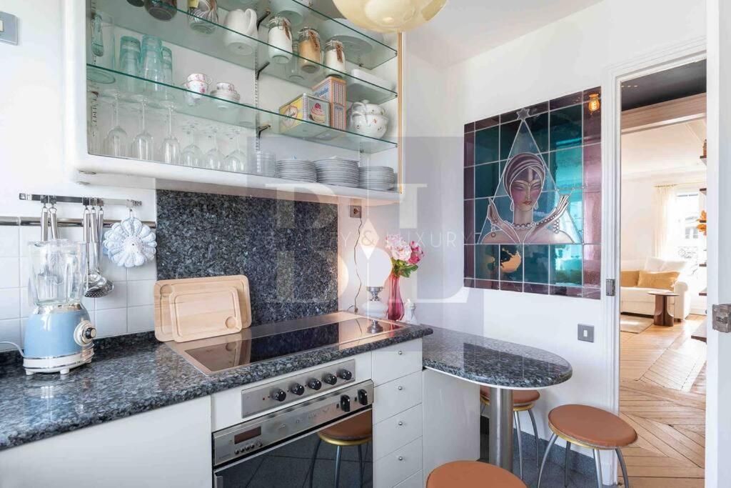 Dauphine Saint Germain 6th Arr 2bedrooms * Parigi